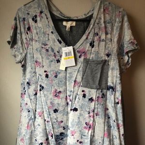 Cupio Shortsleeved blouse with floral pattern